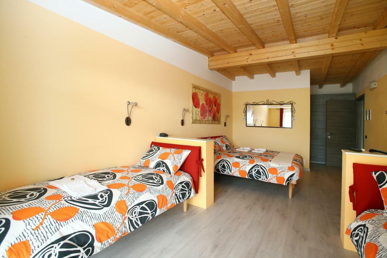 B&B La Vecchia Tipografia - Lago D'Idro Ponte Caffaro Exterior foto